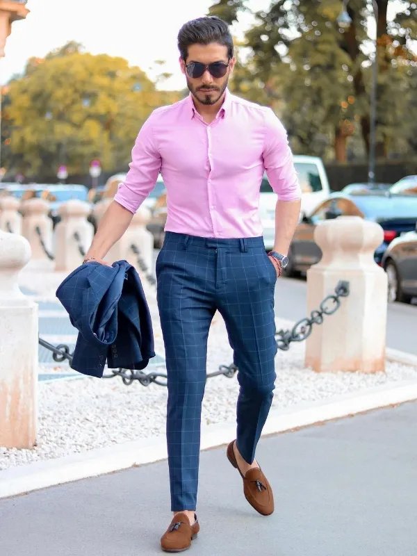 Light colour Shirt and pants color combinations, men.