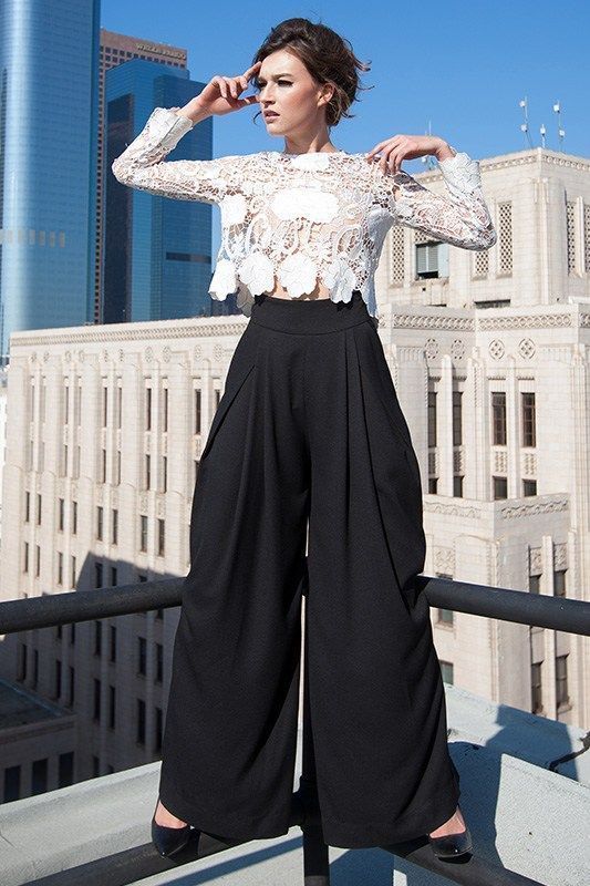 How To Style: Wide Leg Pants - Pret a Collection | Style wide leg pants, Wide  leg trousers outfit, Wide leg pants outfit